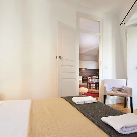 Hello Santos Design